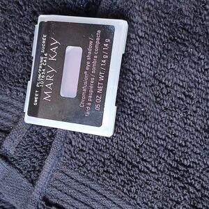 Mary kay eye shadow